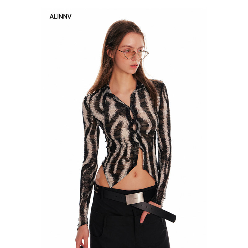 ALINNV STUDIO Zebra Print Stretch Fitted V Neck T Shirt Long Sleeve