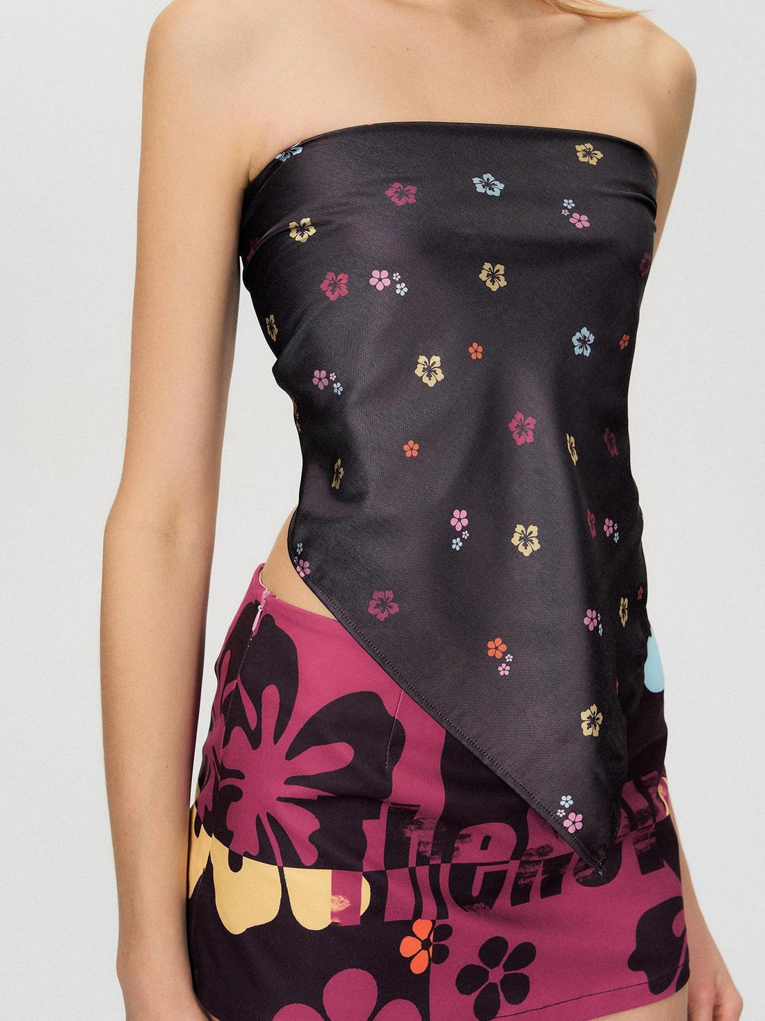 The NeverMore Floral Decorative Scarf Style Korean Viscose Youth Women Tube Tops