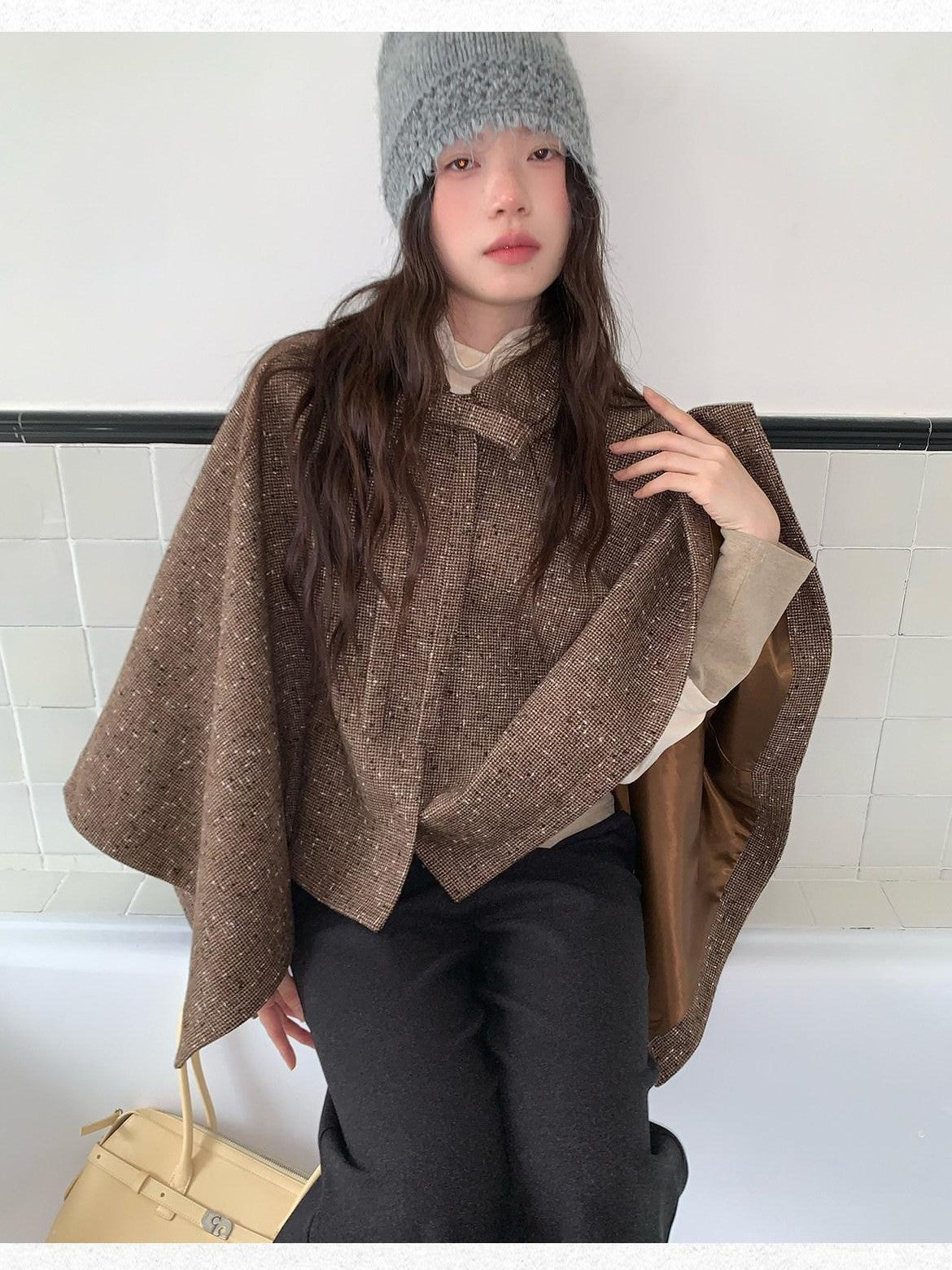 Dorydory Relaxed Asymmetrical Bow Women&