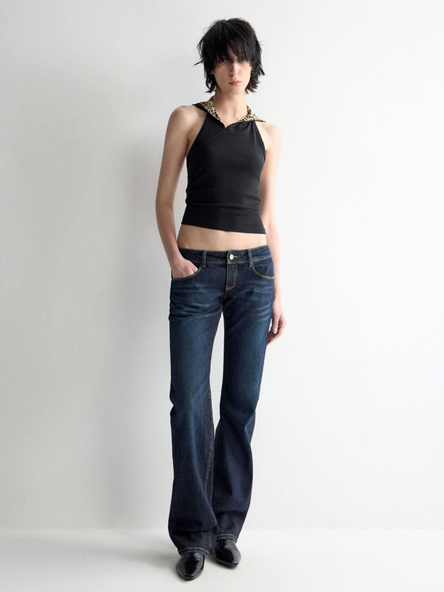 RUN TO THE FUTURE Durable Low Rise Slim Fit Casual Dark Denim Zipper Fly No Stretch Straight Jeans