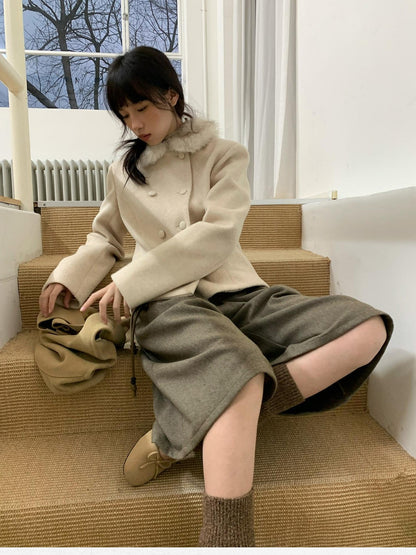 Dorydory Faux Fur Collar Double Breasted Straight Cut Women&