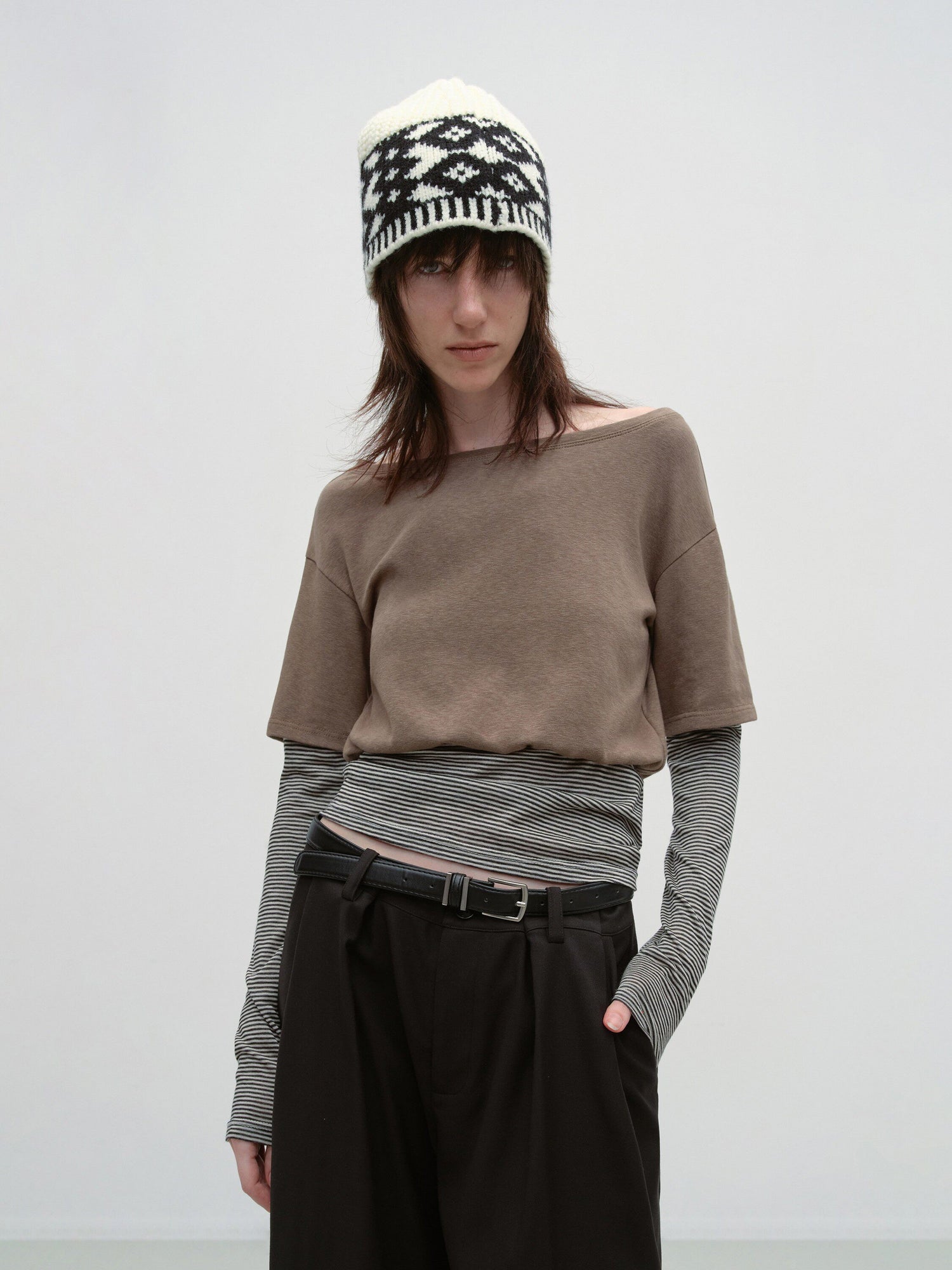 RUN_TO_THE_FUTURE_Detachable_Hood_Slim_Fit_Asymmetric_Striped_Grey_Green_Women_Long_Sleeve_T-Shirts_MISSTT