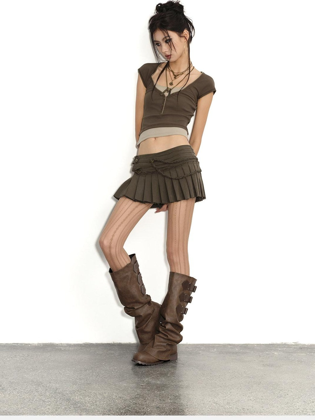 Low pixel Soft Stretch Cotton V-neck Slim Fit Colorblock Sleeveless Womens Basic Crop Tops