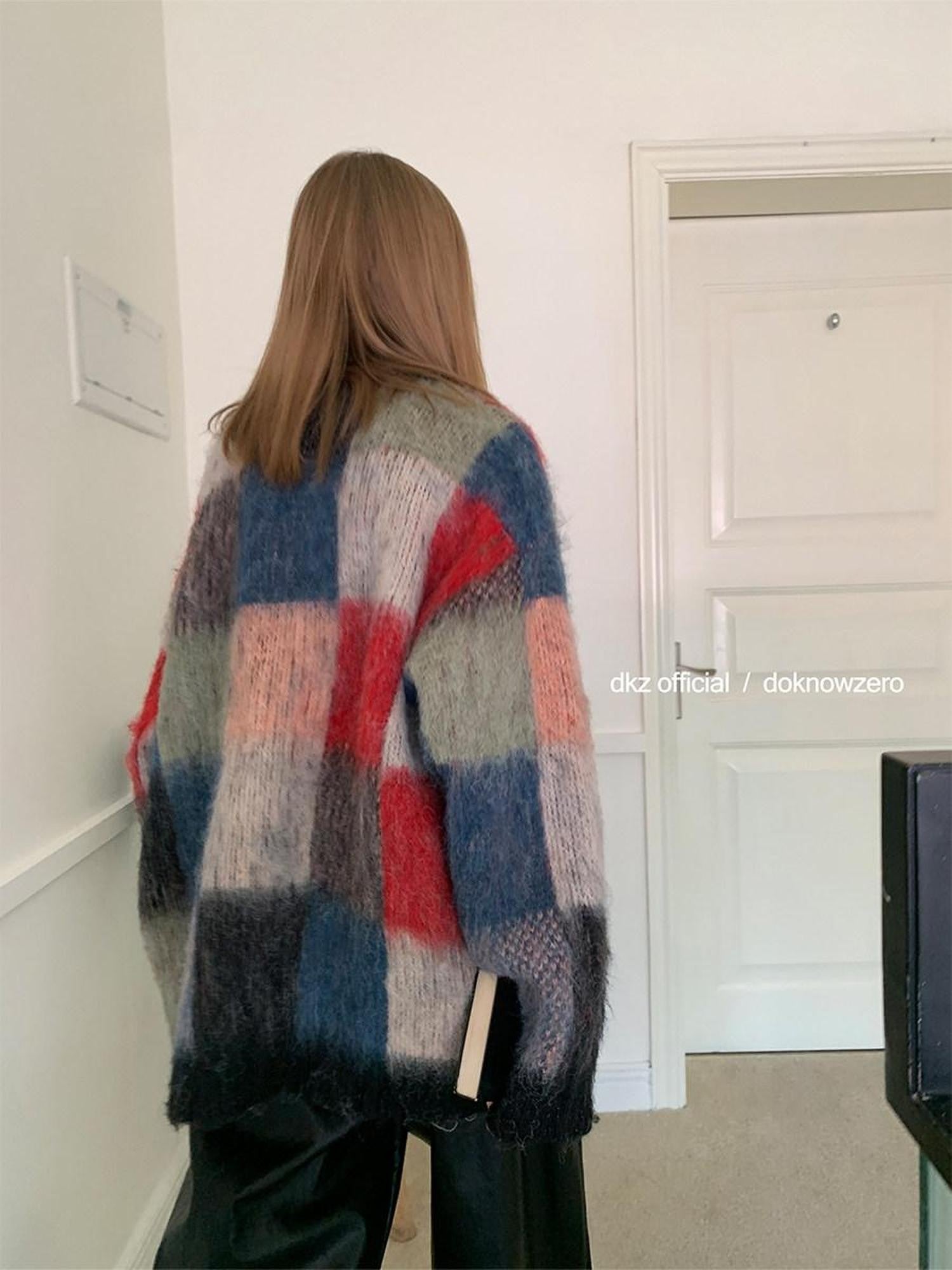 DKZ OFFICIAL Retro Colorful Plaid Knit Buttoned Loose Women&