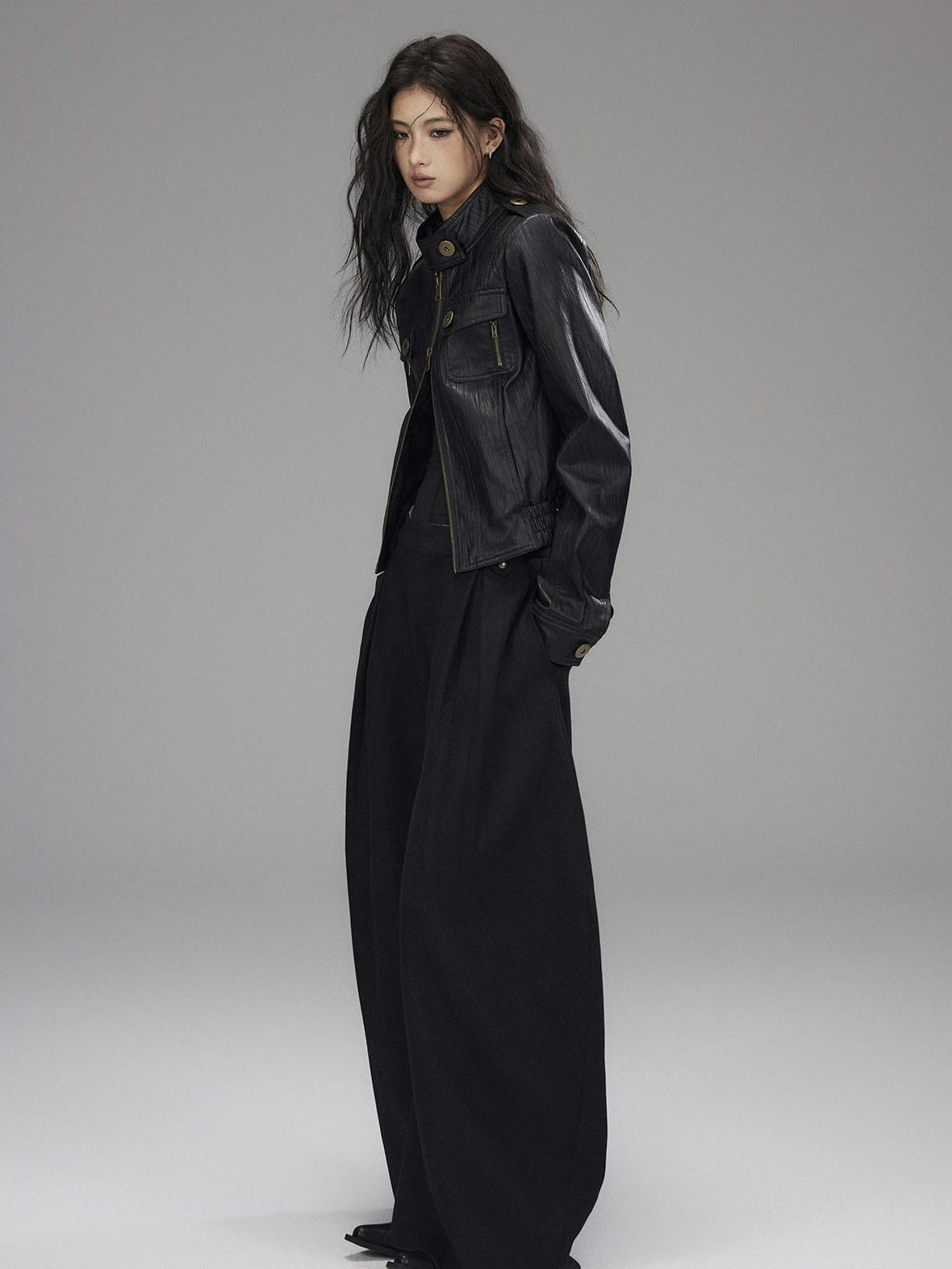 Low pixel Insulated Waist Cinch Workwear Multipocket Lapel Zip Black Women Leather Jackets