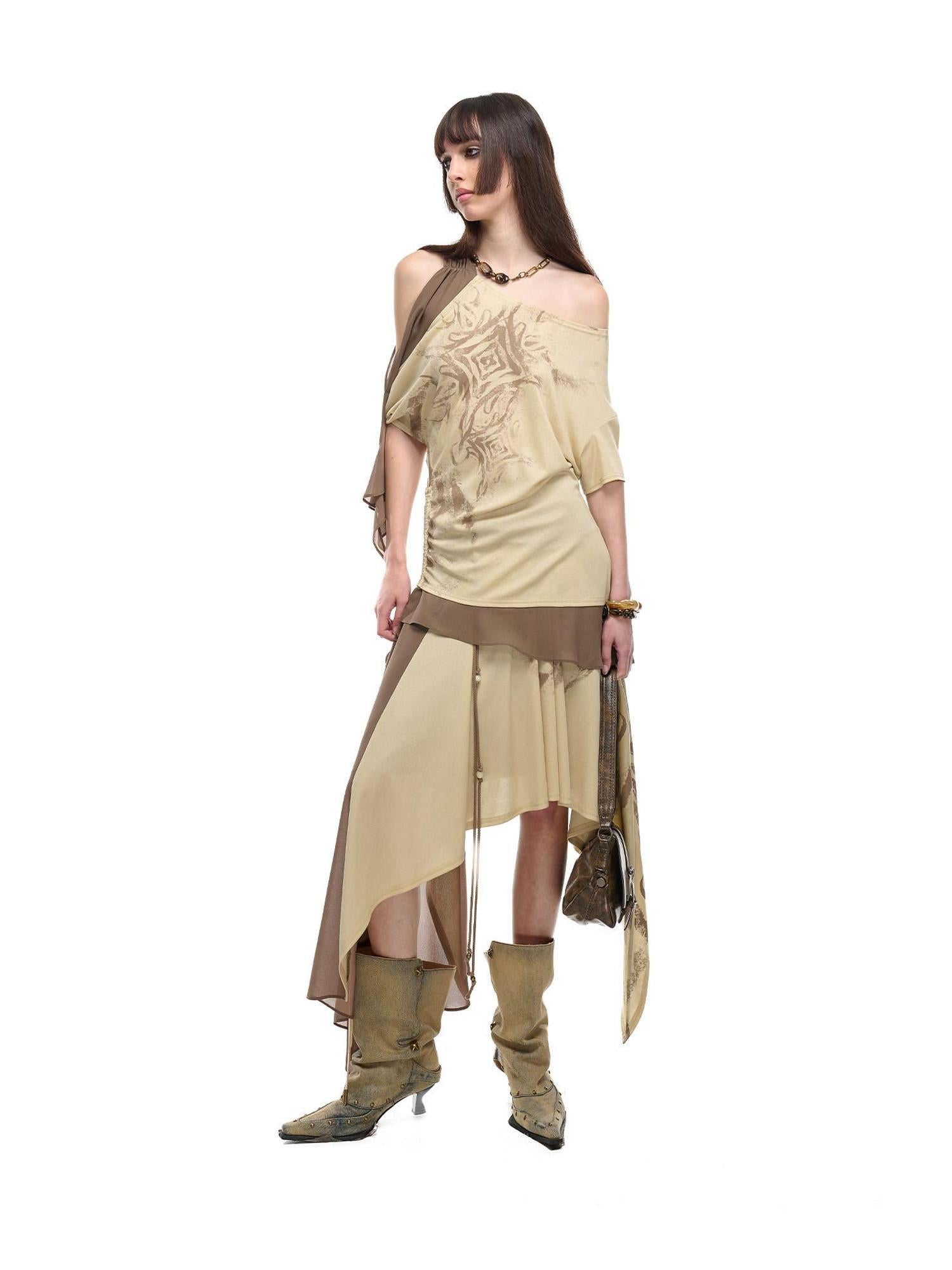 NORTH NODE Almond Gray Asymmetric Spliced Ruched Print Women&