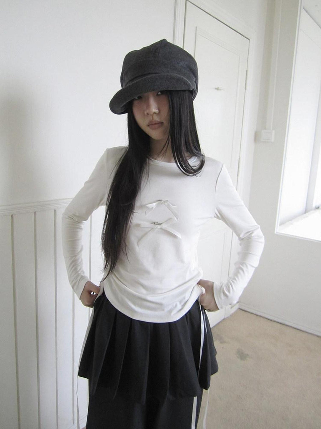 ang project 3D Cut Slim Fit Korean Bow Long Sleeve Women Crewneck White Gray T-Shirt