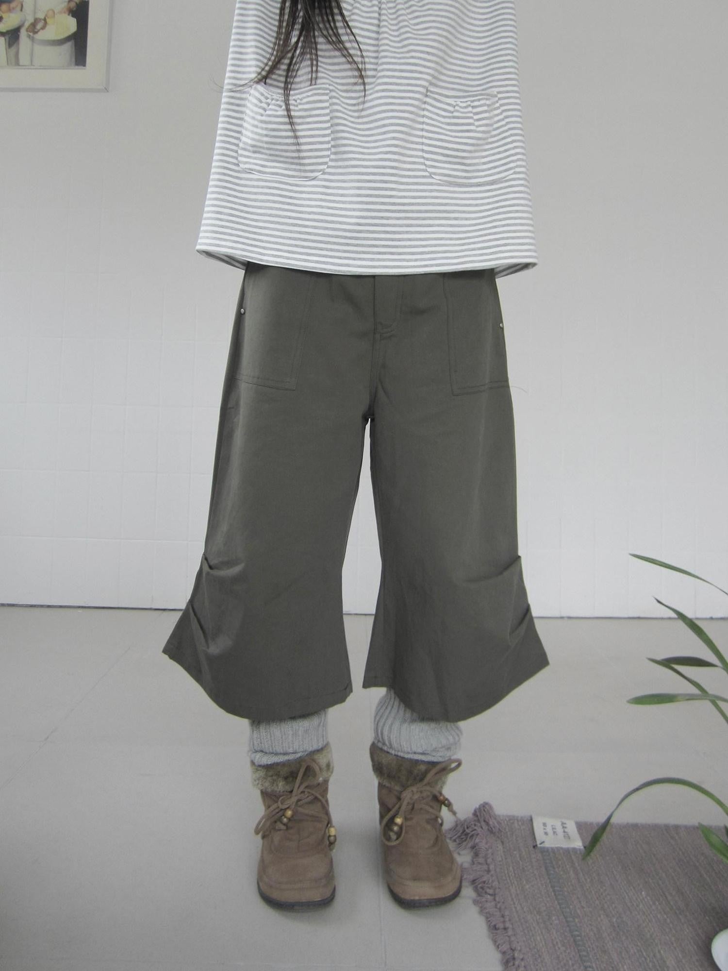 ang project Army Green Pressed Pleat Rivet Flared Wide Leg Women&