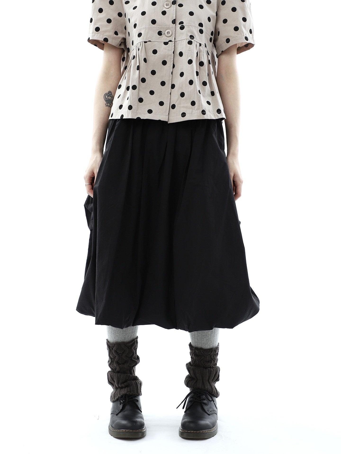 ang_project_Black_Korean_Pleated_Tulip_Pocket_Lined_Elastic_Waist_Women&