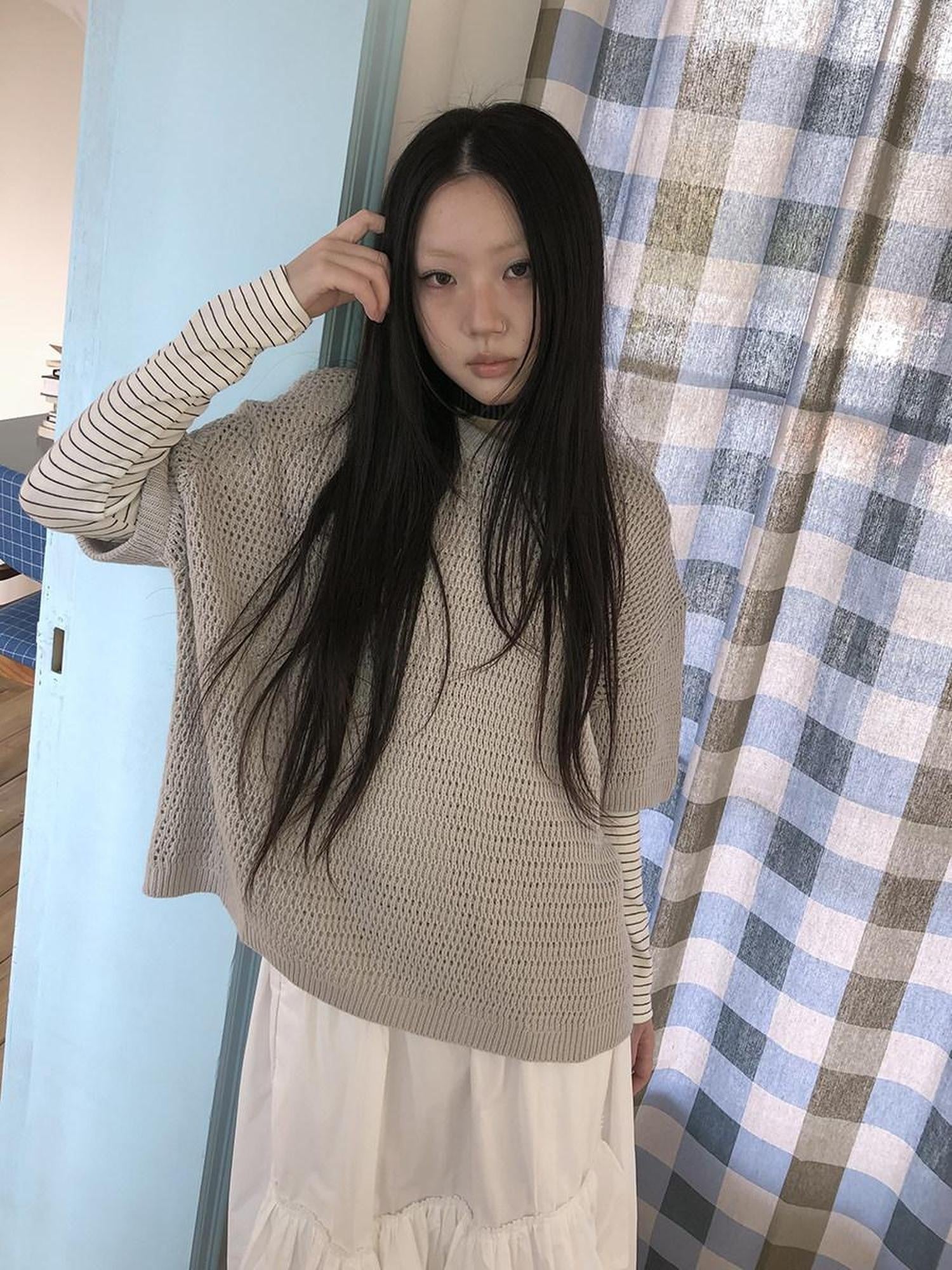 ang project Breathable Cutout Commuter Loose Fit Women Casual Solid One Size T-Shirt