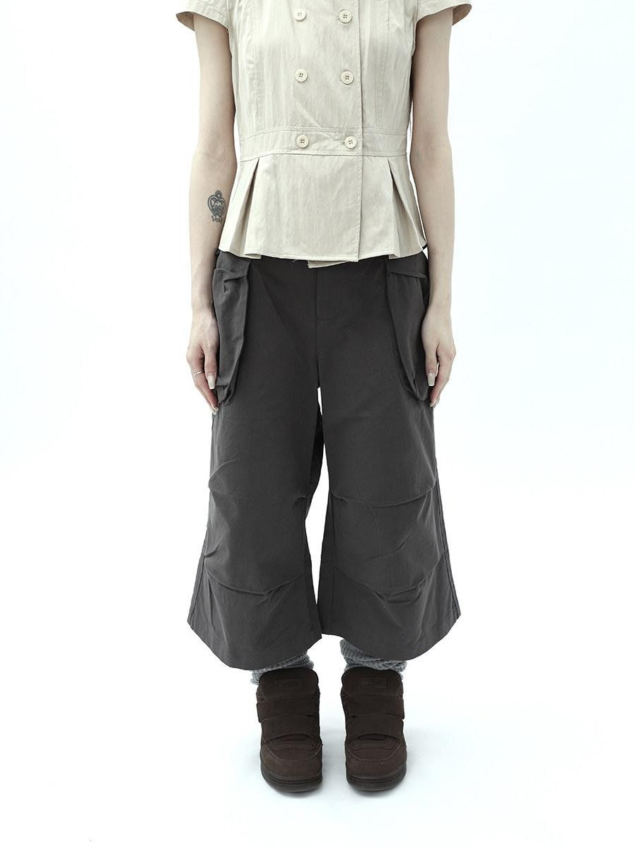 ang project Dark Gray Cropped Pleated Pocket Cargo Women&
