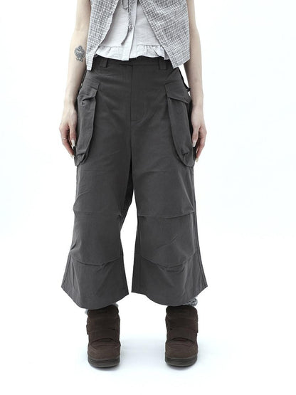 ang project Dark Gray Cropped Pleated Pocket Cargo Women&