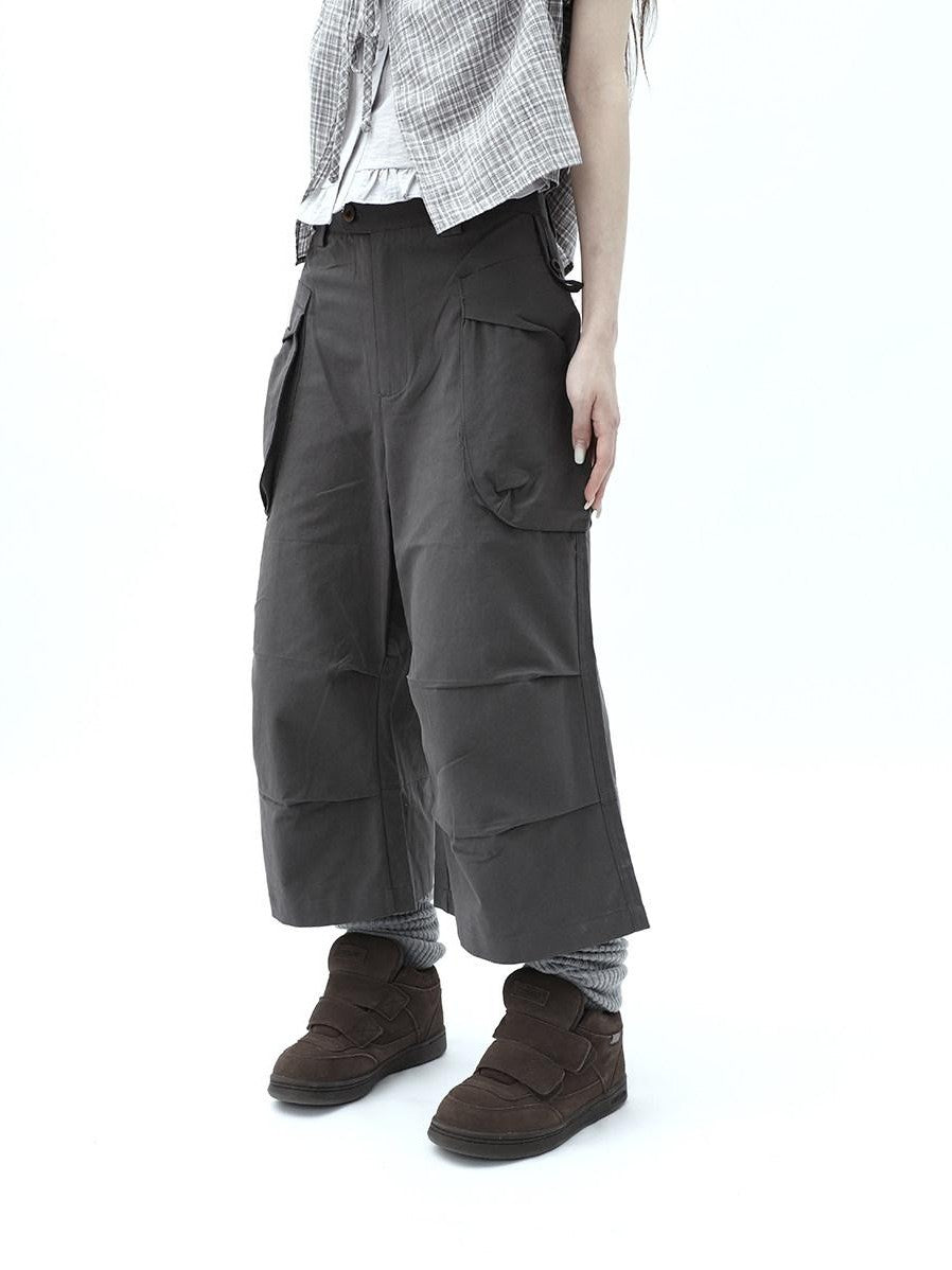 ang project Dark Gray Cropped Pleated Pocket Cargo Women&