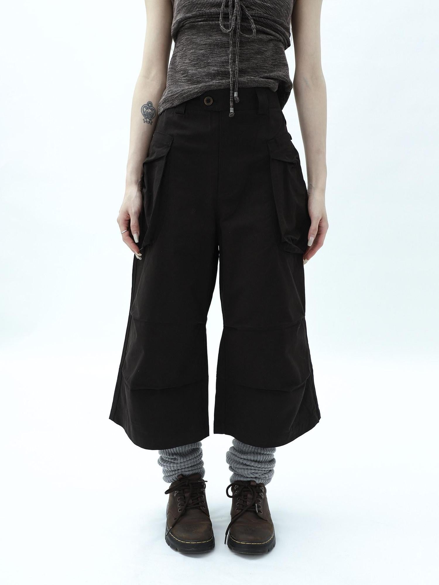 ang project Dark Gray Cropped Pleated Pocket Cargo Women&