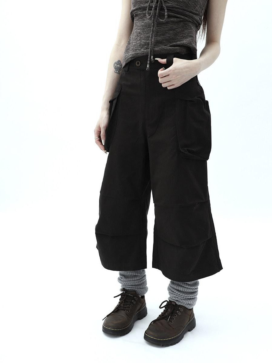 ang project Dark Gray Cropped Pleated Pocket Cargo Women&