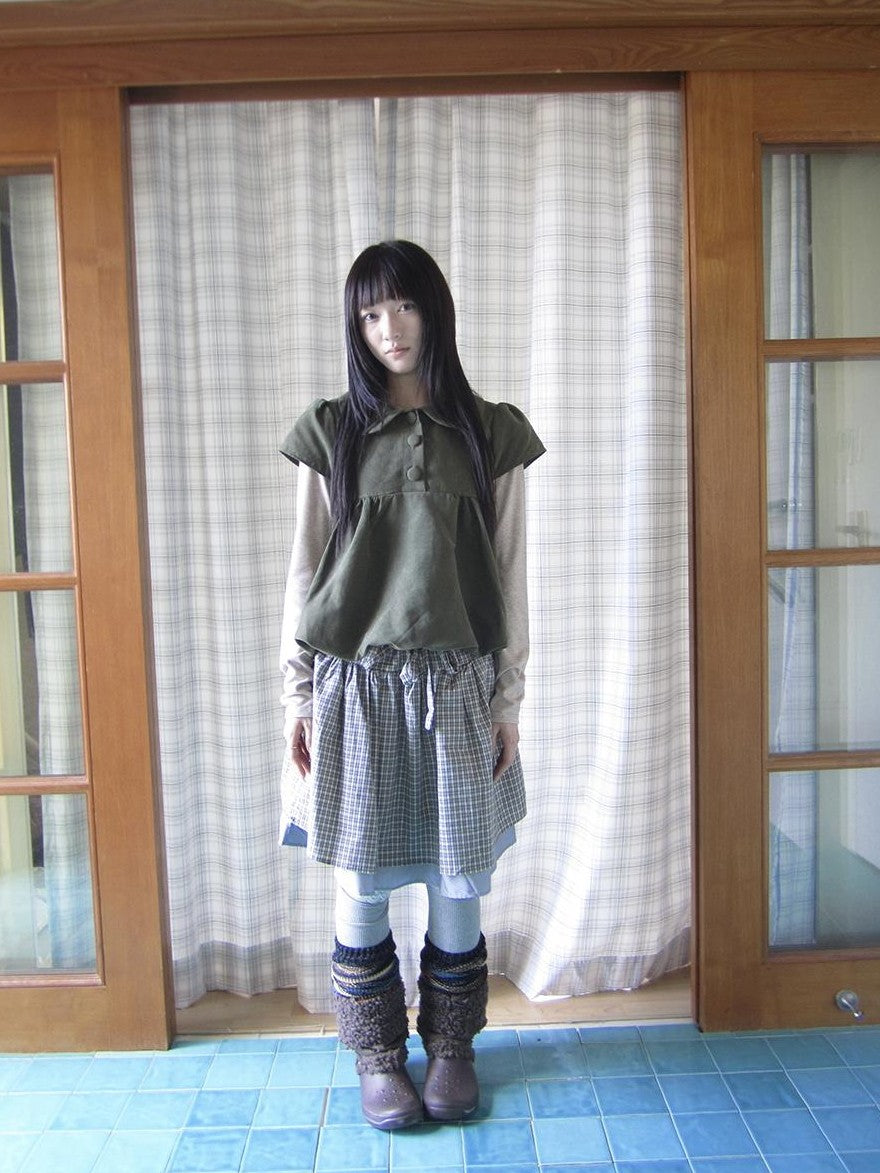 ang project Doll Collar Three Button Bubble Hem Suede Short Sleeve Solid Women&