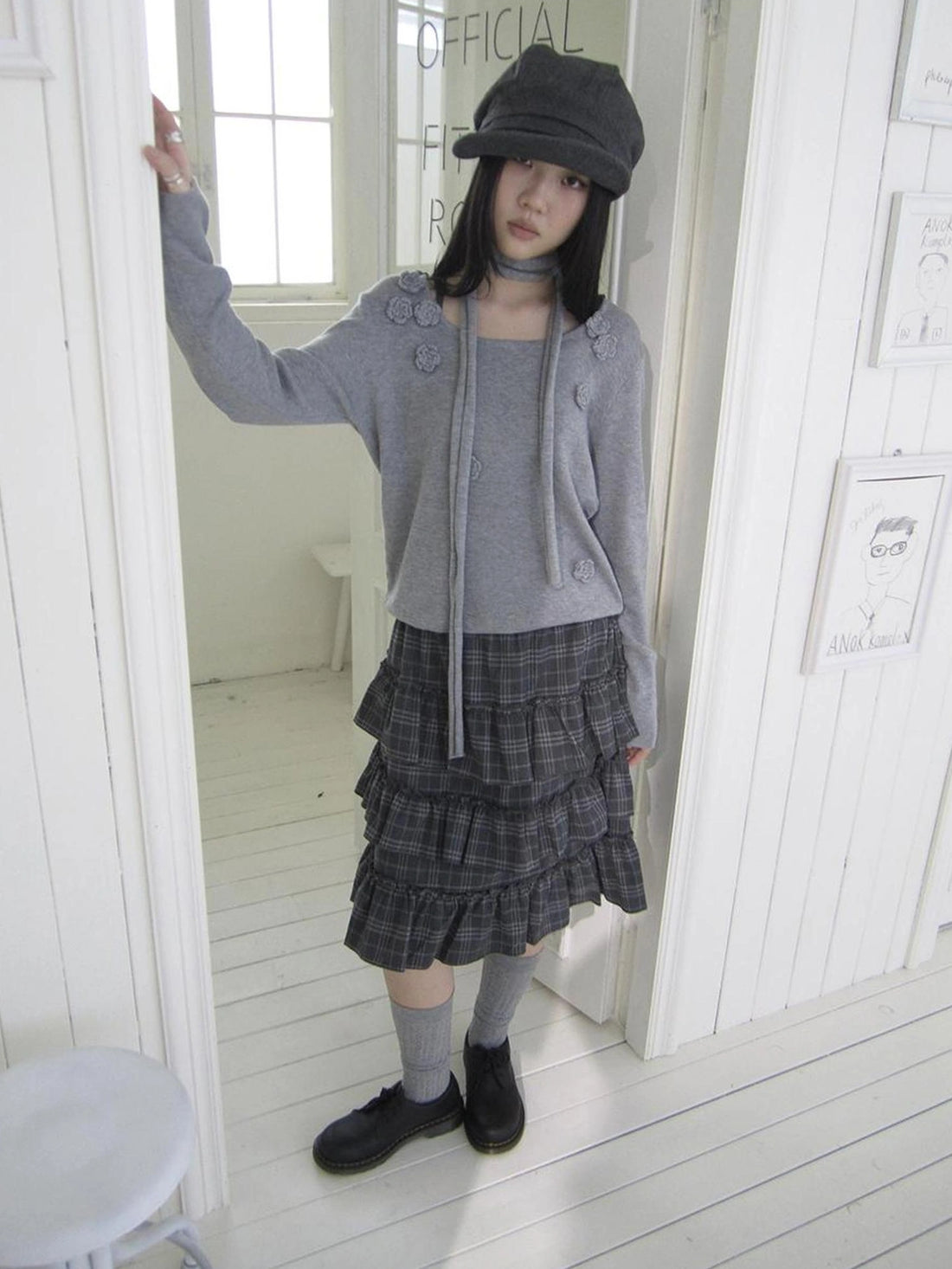 ang project Floral Embellished Round Neck Long Sleeve Knit Top With Detachable Scarf Sweater