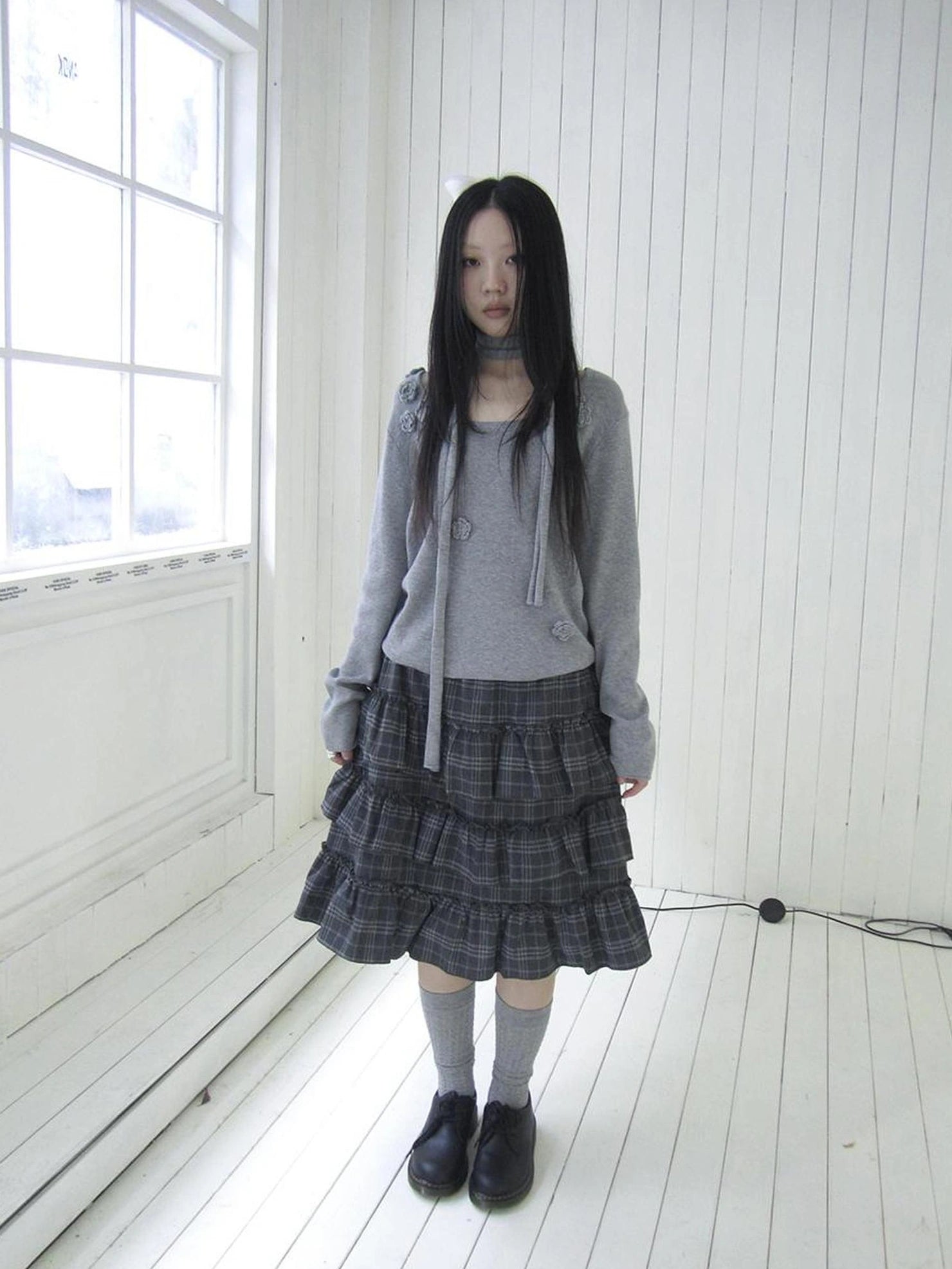 ang project Floral Embellished Round Neck Long Sleeve Knit Top With Detachable Scarf Sweater