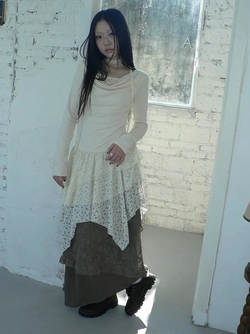 ang project Floral Lace Spliced Asymmetrical Hem Blouse T-shirt