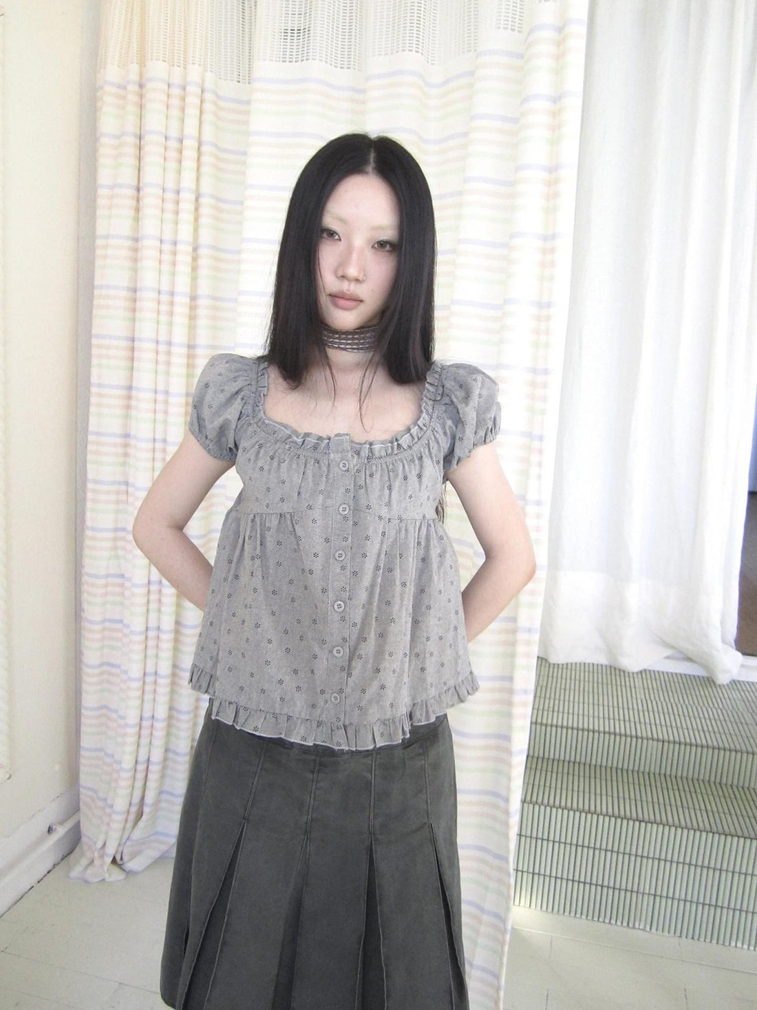 ang project Grey Floral Square Neck Puff Sleeve Ruffle Button Women&