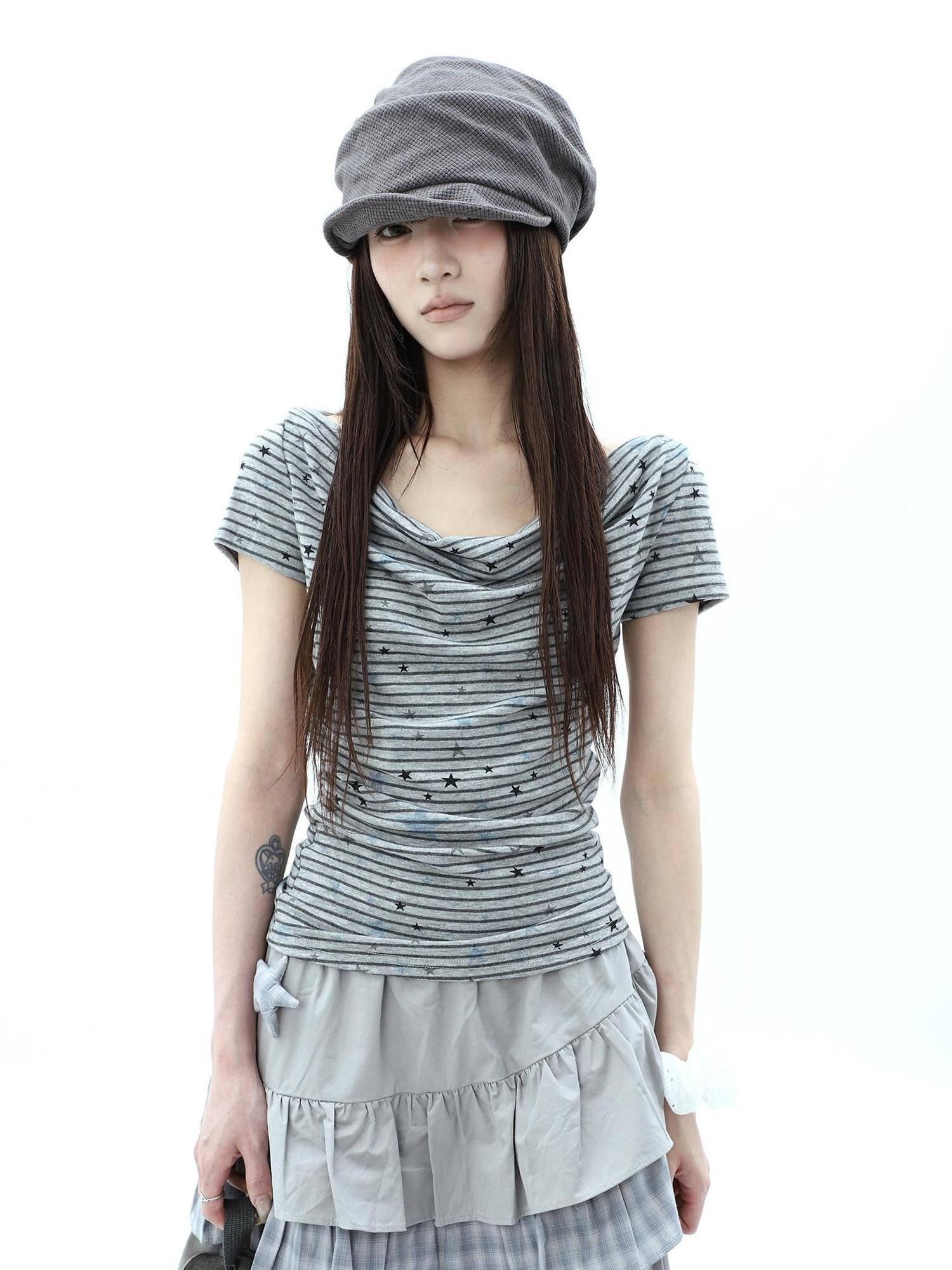 ang project Grey Striped Star Print Stacked Neck Women&