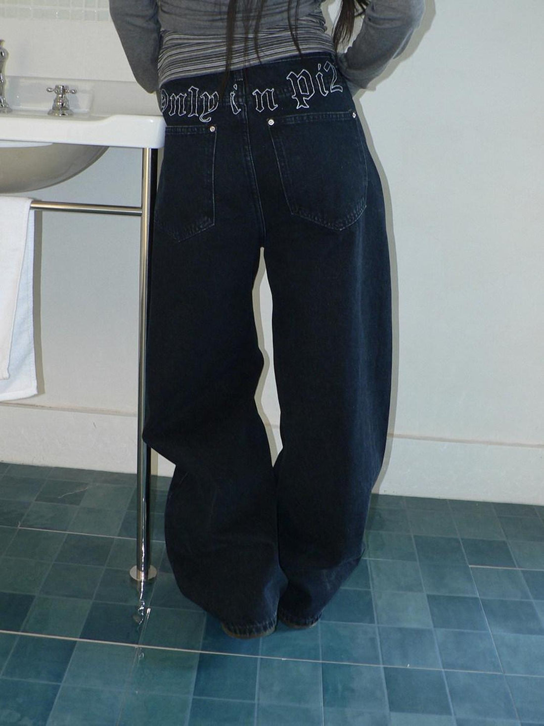 ang project High Waist Vintage Beaded Rivet Relaxed Women Dark Blue Lettered Jeans