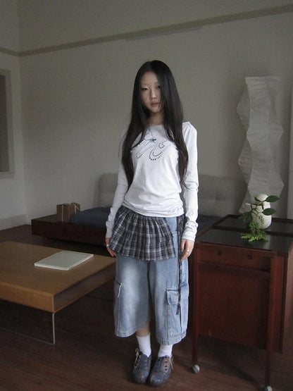 ang project Korean Retro Washed Distressed Cuffed Pocket Capri Jeans