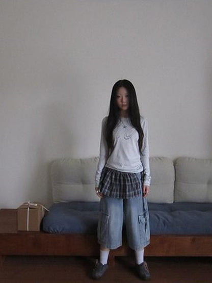 ang project Korean Retro Washed Distressed Cuffed Pocket Capri Jeans