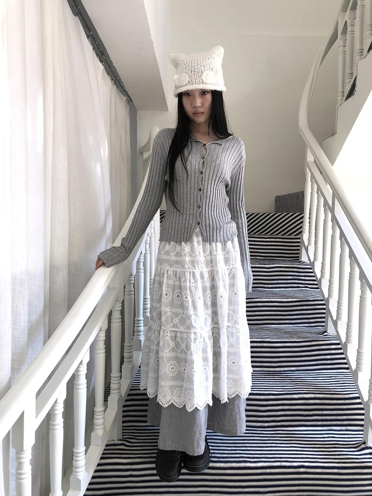 ang project Korean Ribbed V-neck Single Row Button Slim Fit Women&