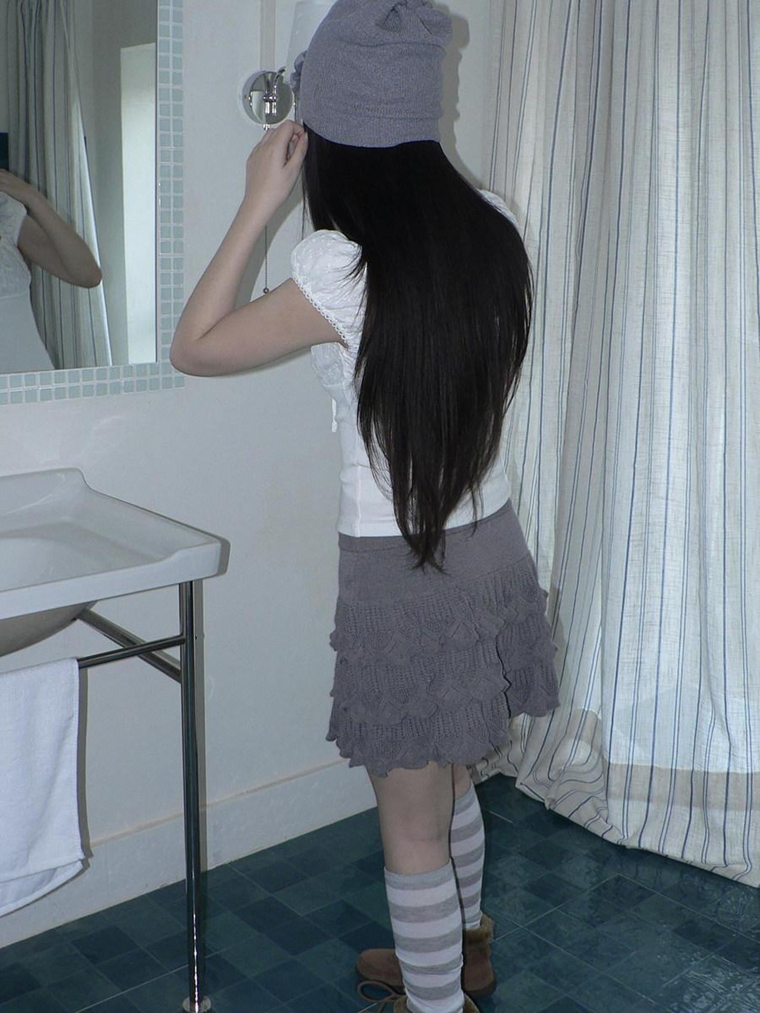 ang project Korean Ruffle Tiered Pleated Knit Natural Waist Casual Girls Women Mini Skirt