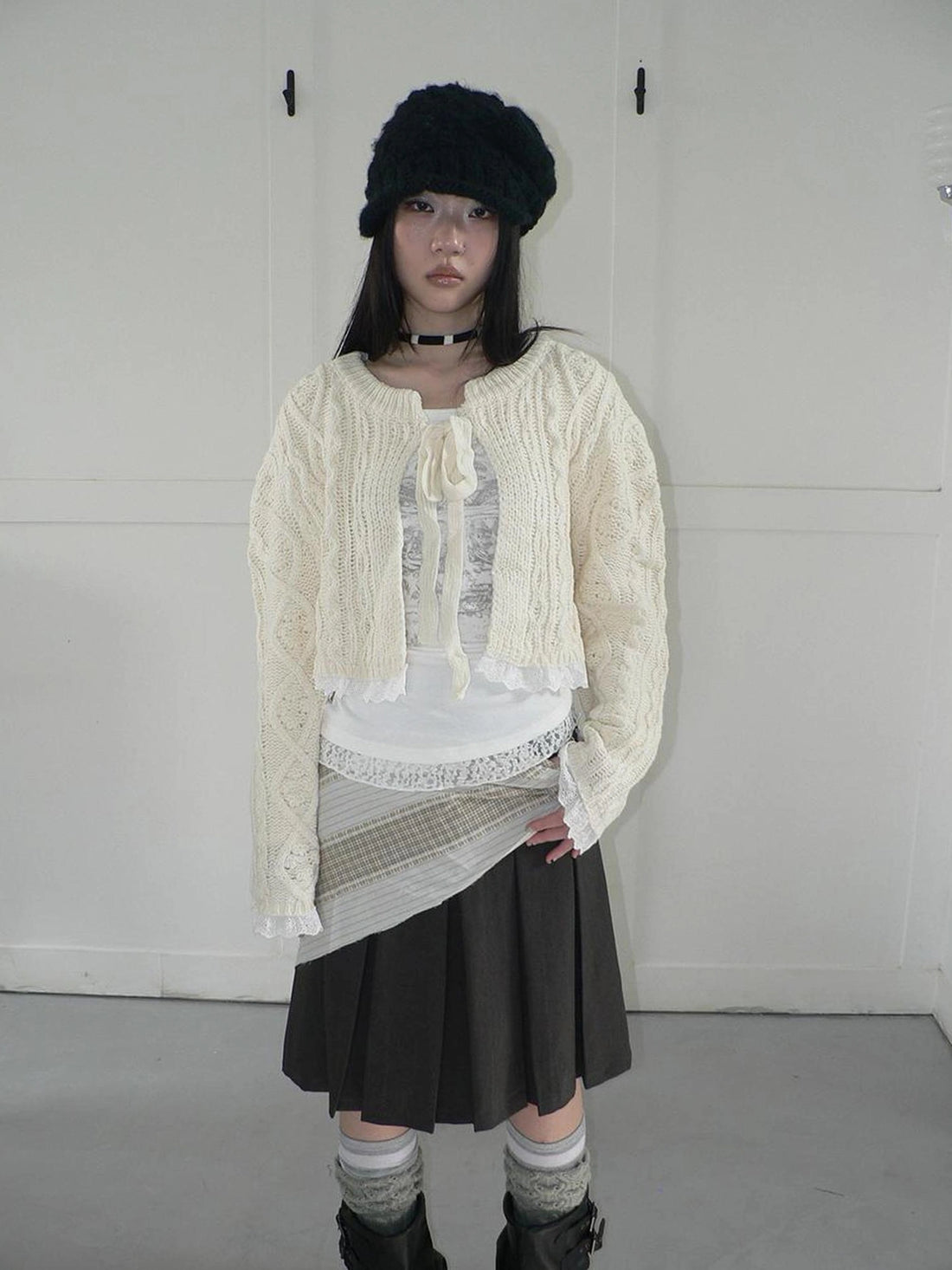 ang project Layered Lace Trim Cropped Cable Knit Sweater Sweater