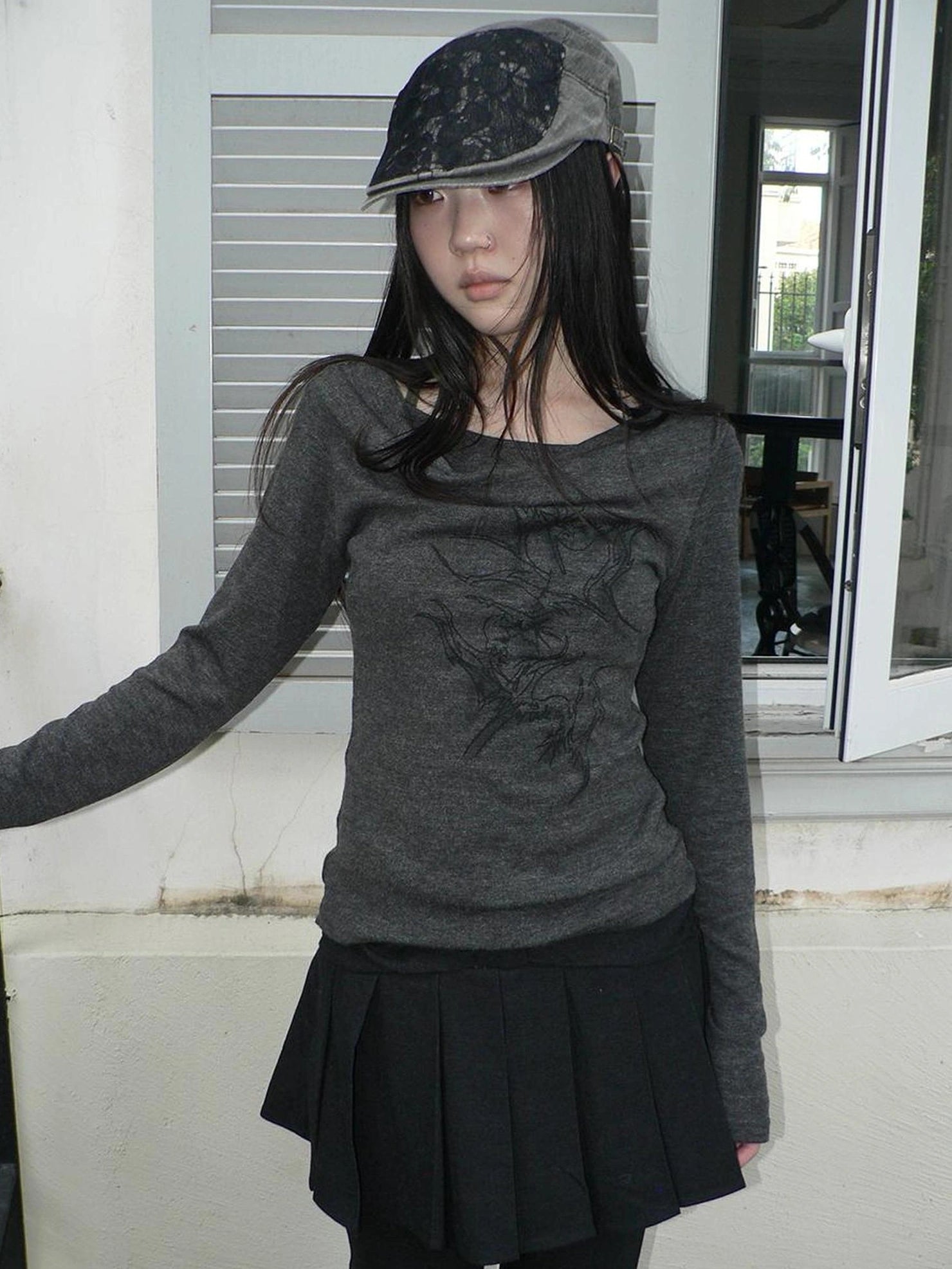 ang project Lightweight Printed Draped Neck Slim Fit Long Sleeve Top T-shirt