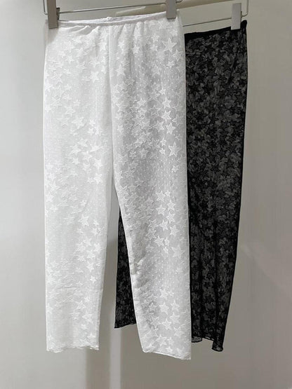 ang project Millennial Lace Star Print Stretch Capri Leggings