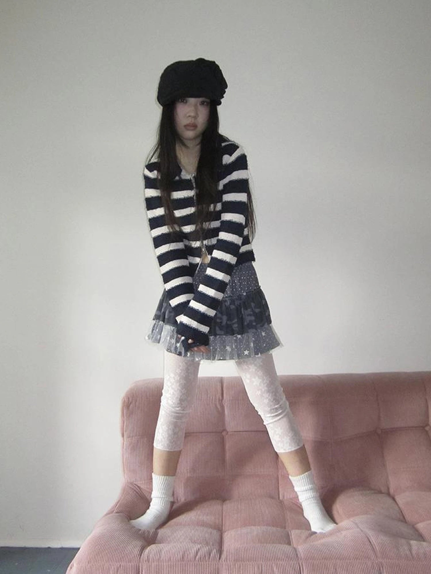 Millennial Lace Star Print Stretch Capri Leggings