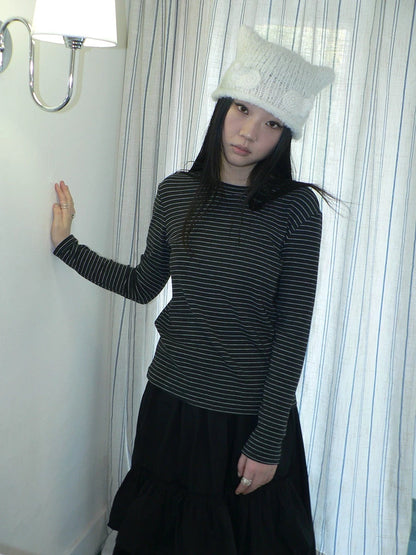 ang project Minimalist Colorblock Stripe Crewneck Long Sleeve Women Black White T-Shirt