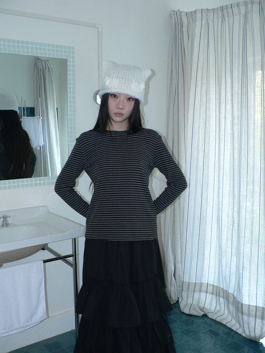 ang project Minimalist Colorblock Stripe Crewneck Long Sleeve Women Black White T-Shirt