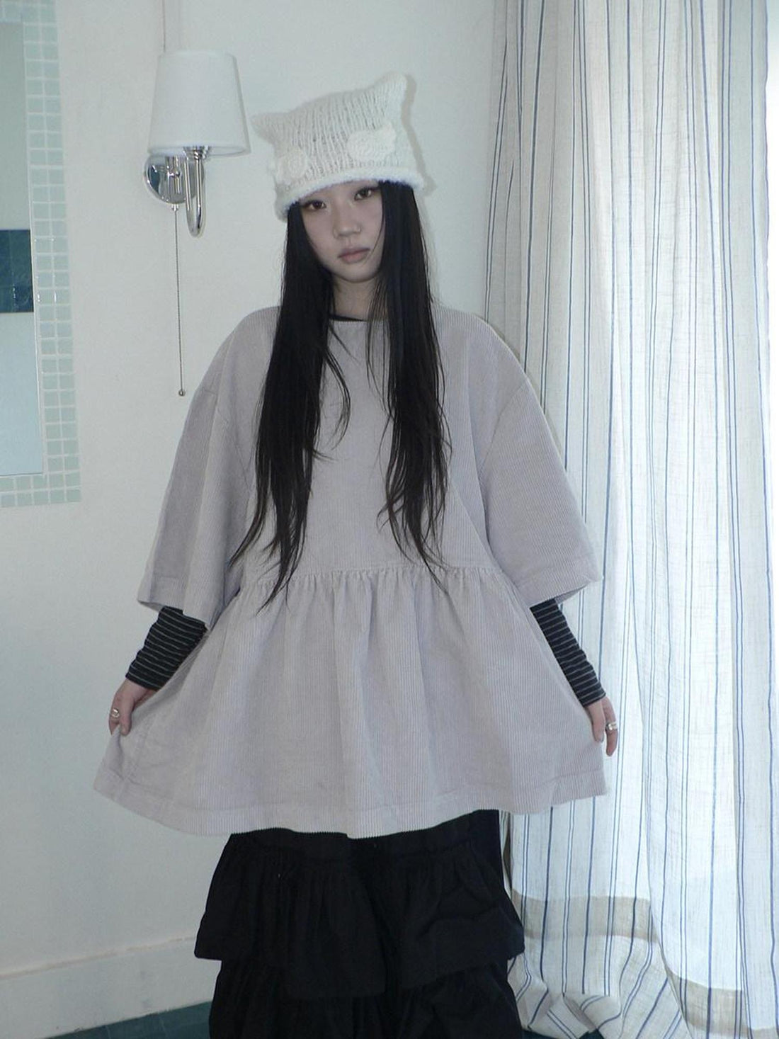 ang project Pleated Corduroy Loose Korean Mid Length Crew Neck Women Light Gray T-Shirt