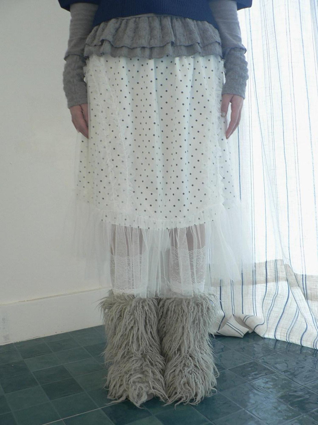 ang project Pleated Korean Aline Elastic Waist White Girls Ladies Midi Skirt