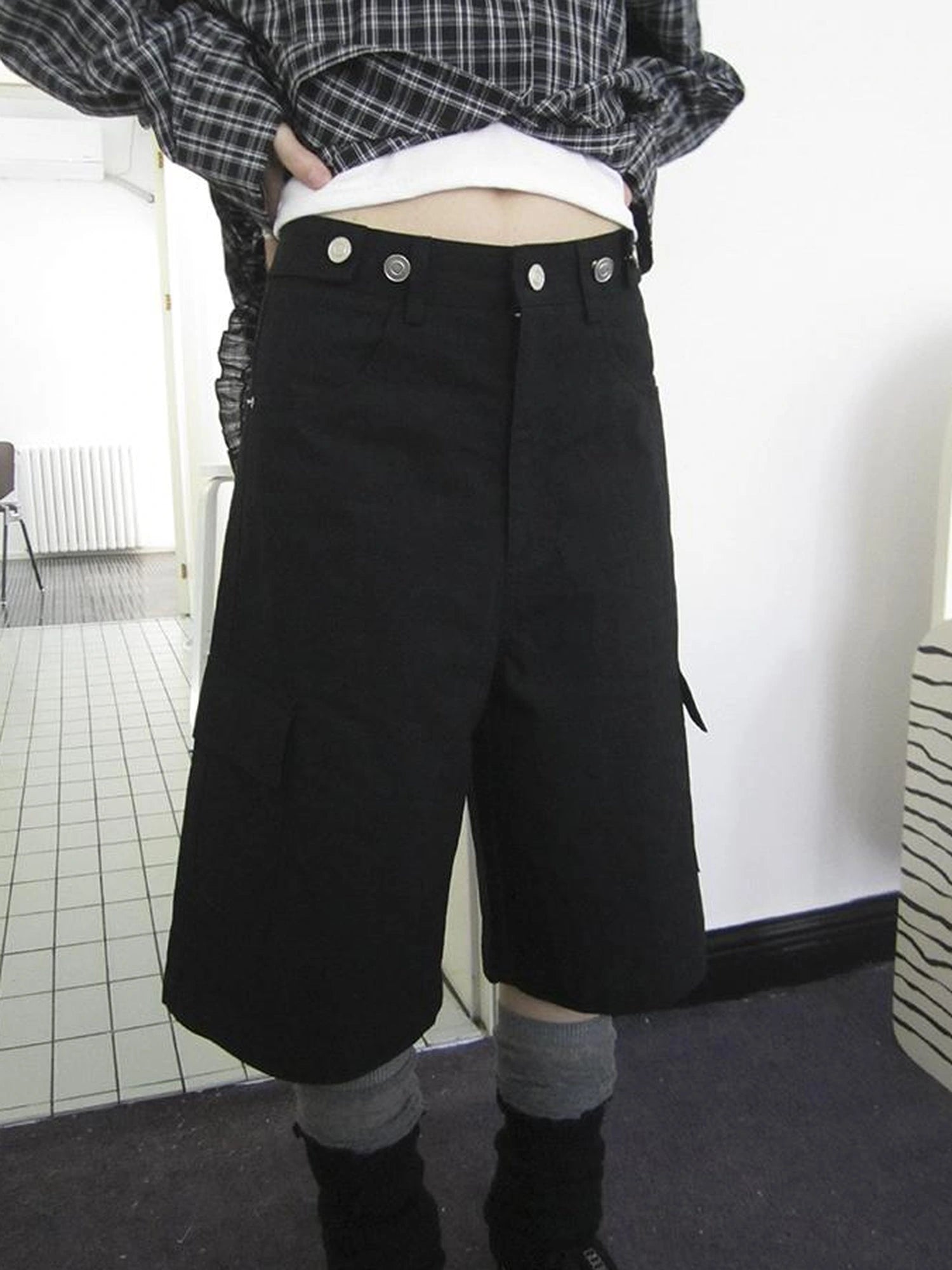 Retro High Waisted Cargo Capri Pants With Oversized Pockets