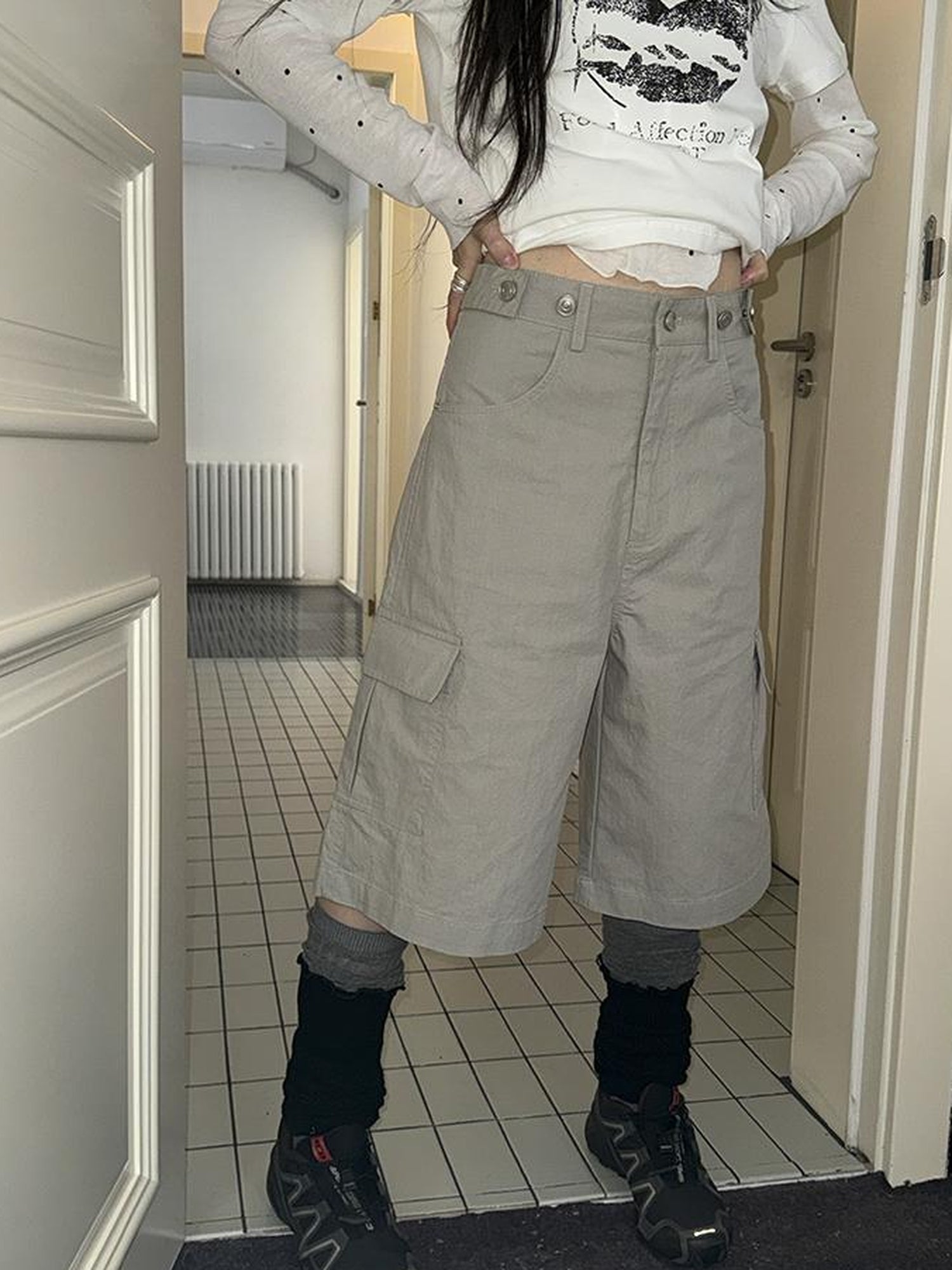 ang project Retro High Waisted Cargo Capri Pants With Oversized Pockets