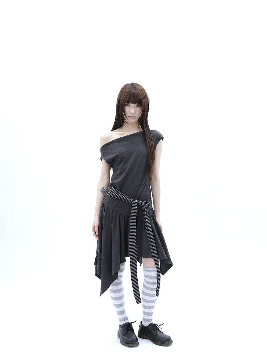 ang project Rhinestone Striped Asymmetric Hem Women&