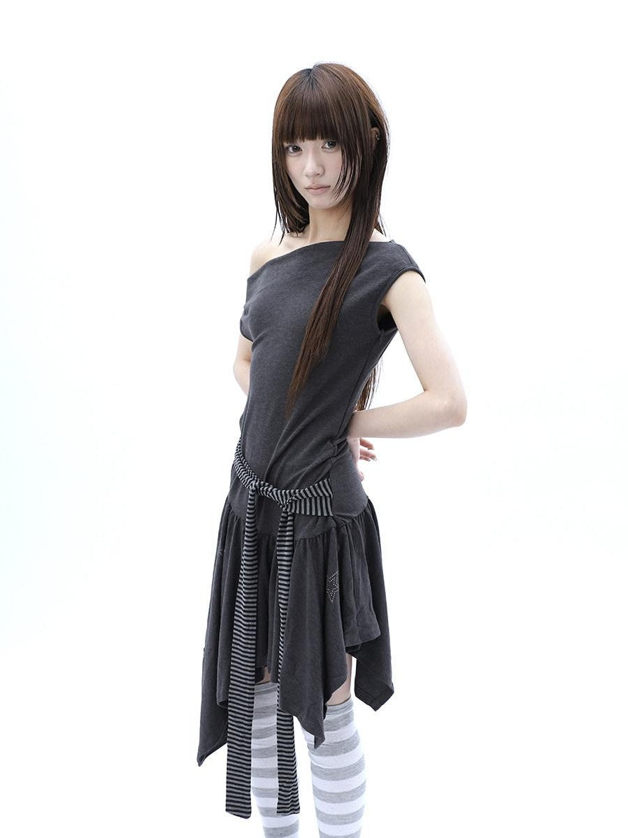 ang project Rhinestone Striped Asymmetric Hem Women&