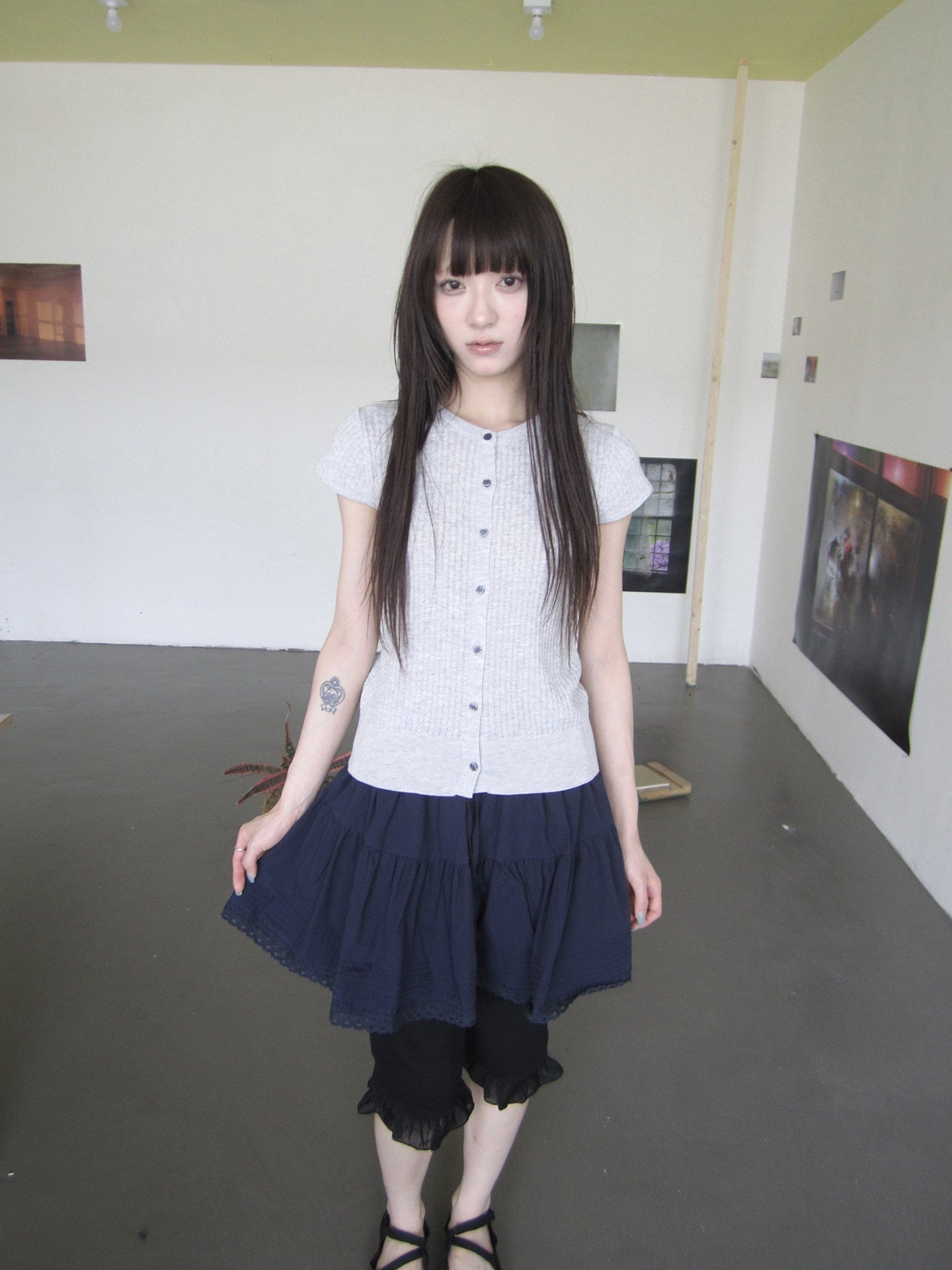ang_project_Ribbed_Single_Row_Button_Short_Sleeve_Round_Neck_Women&