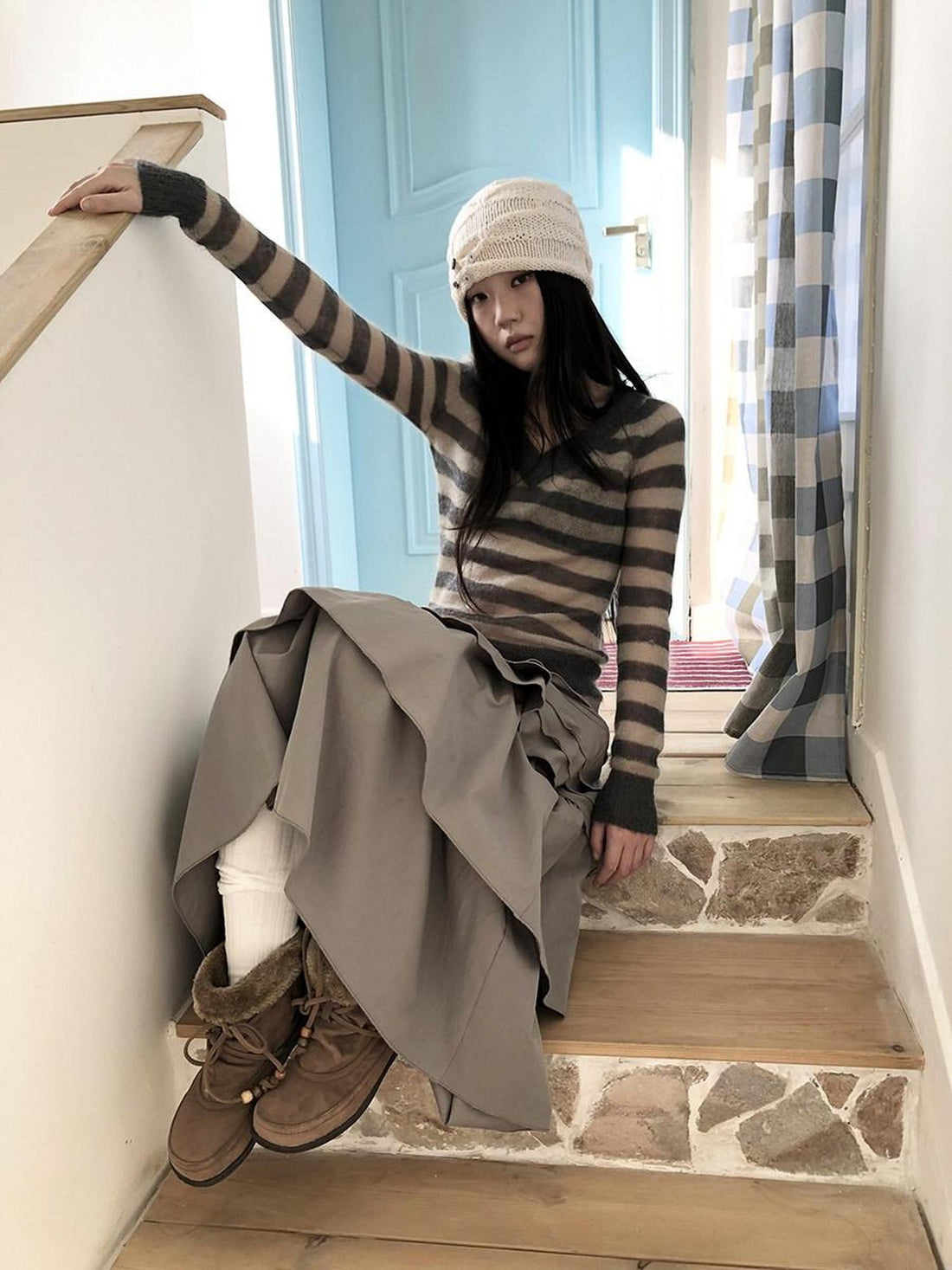 ang project Slim V Neck Contrast Striped Commuter Women Knit Long Sleeve T-Shirt