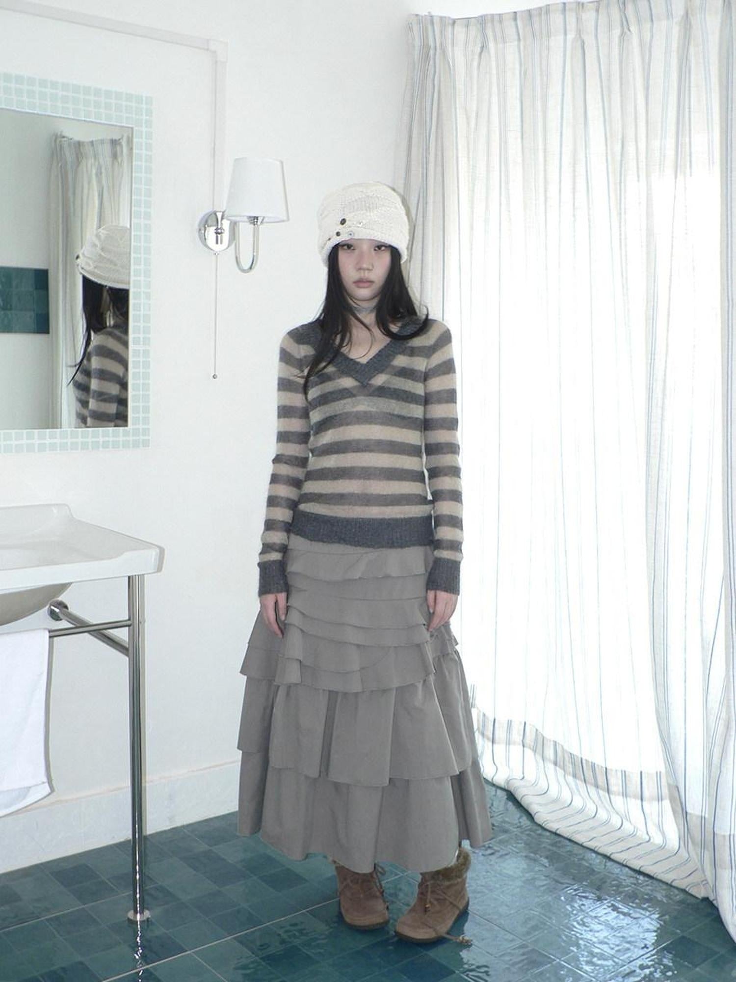 ang project Slim V Neck Contrast Striped Commuter Women Knit Long Sleeve T-Shirt