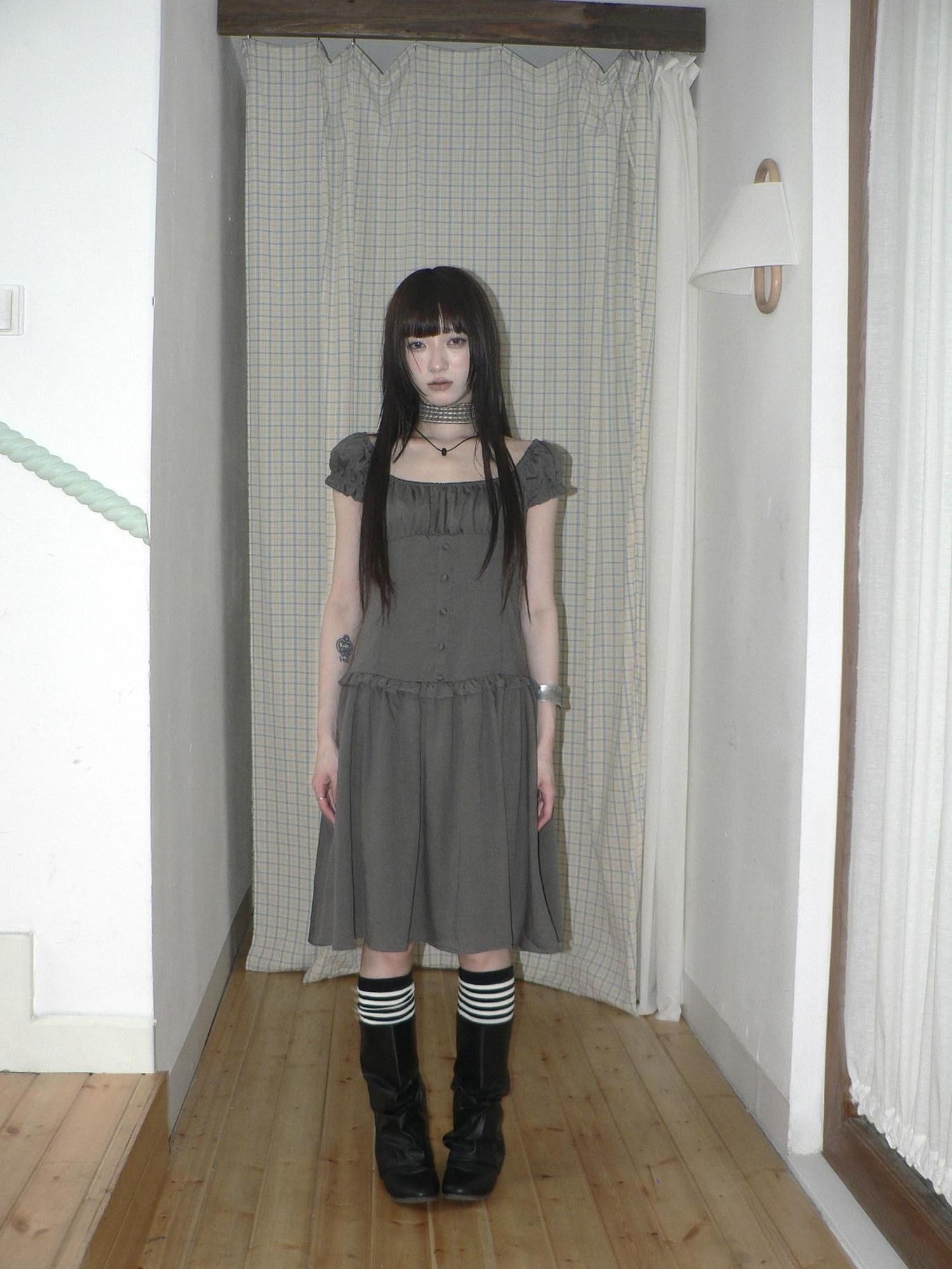ang project Solid Charcoal Gray Square Neck Puff Sleeve Buttoned Cinched Waist Women&