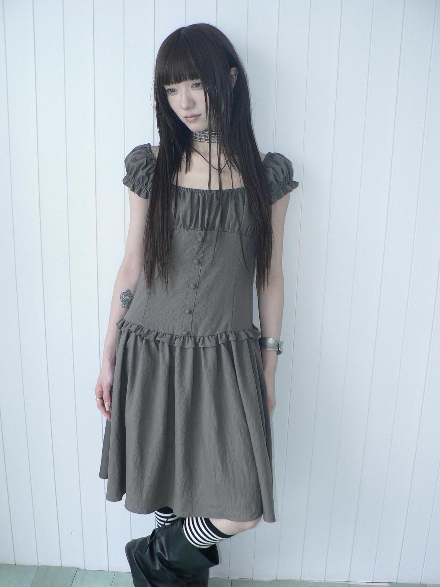 ang project Solid Charcoal Gray Square Neck Puff Sleeve Buttoned Cinched Waist Women&