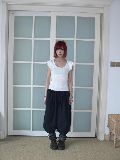 ang_project_Solid_Paneled_Crew_Neck_Flutter_Sleeve_Women&