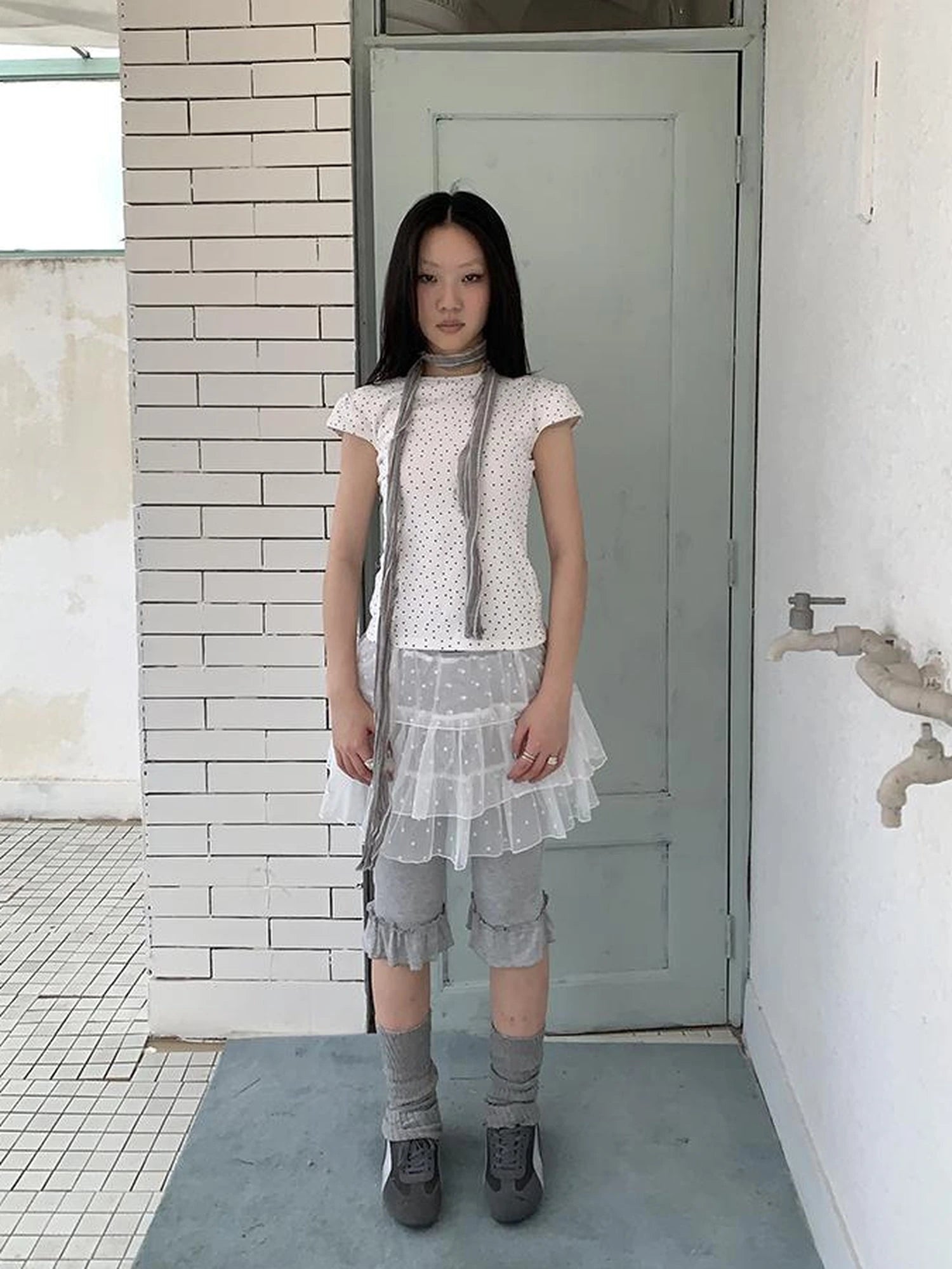 Summer Elastic Waist Ruffled Hem Slimming Shorts