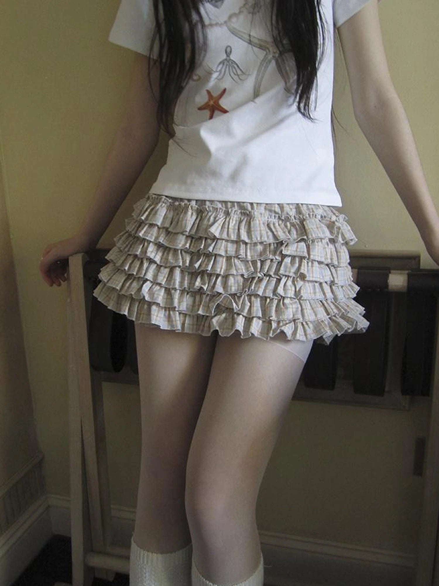 Tiered Sweet Plaid High Waisted Shorts Skirt With Elastic Waistband